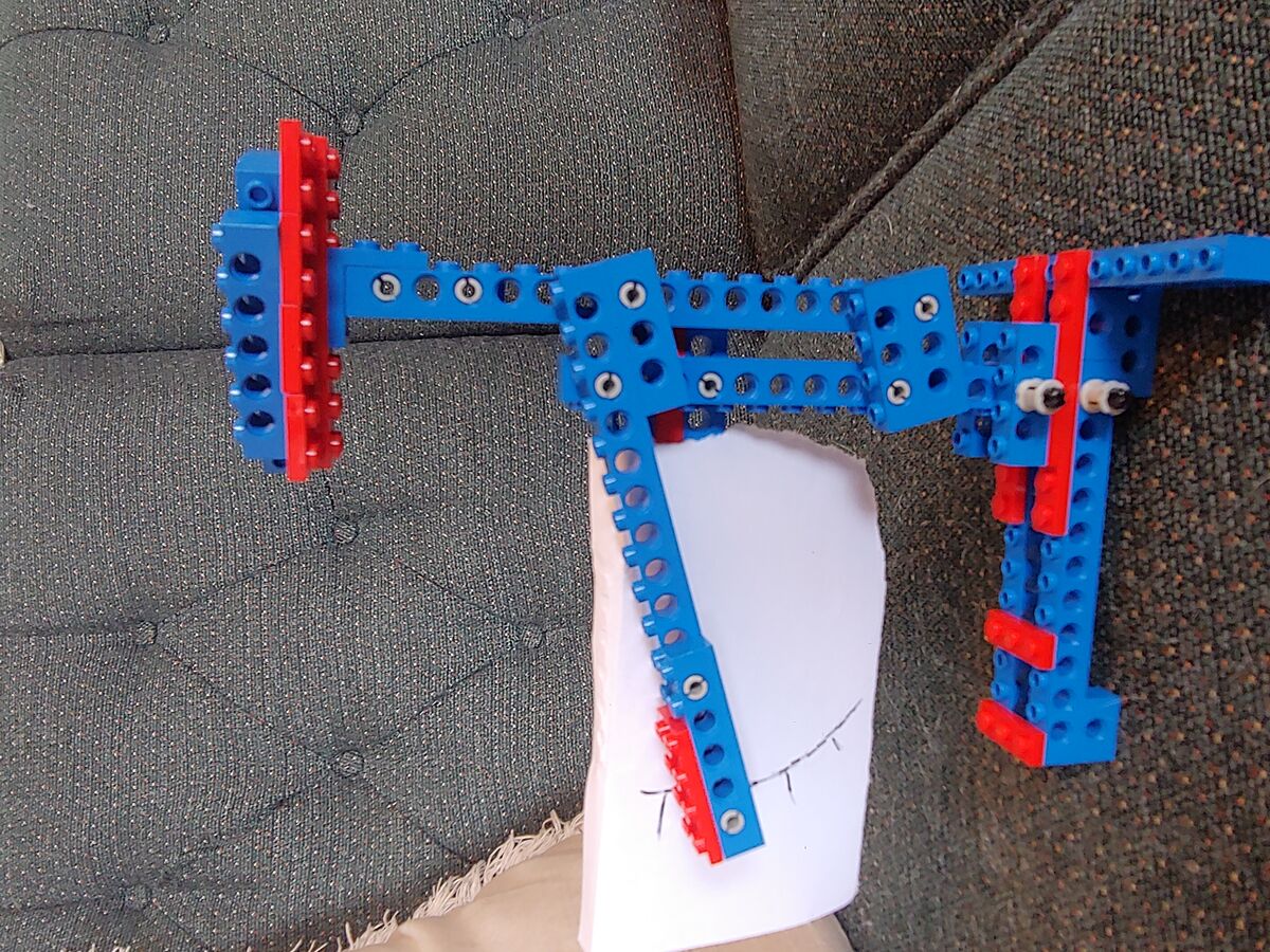 Students build simple machines in class